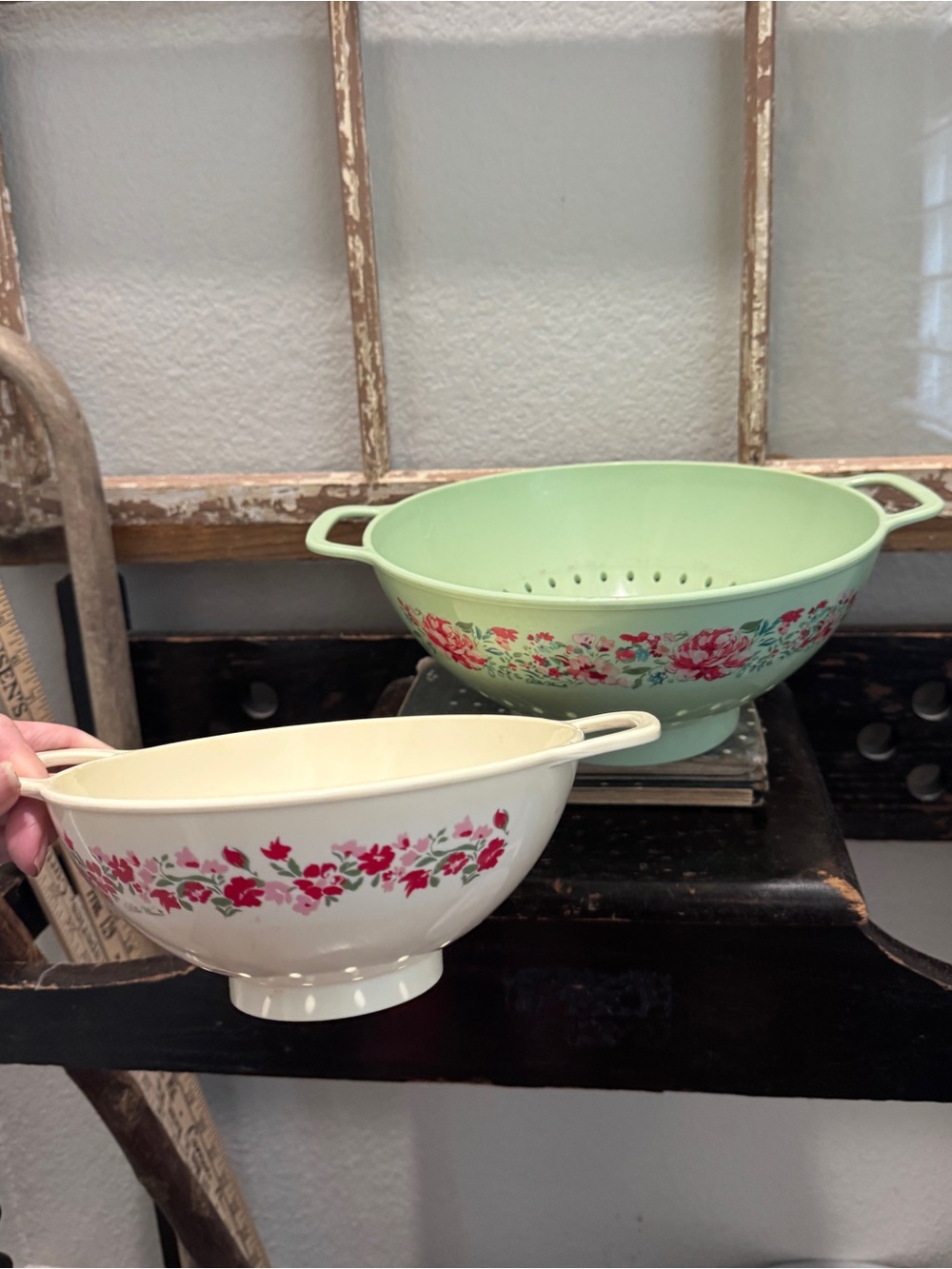 Pioneer Woman Floral Kitchen Colander set - Mint and Cream